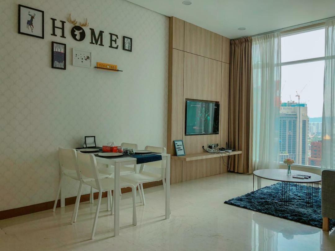 โซโห สวีทส์ Klcc บาย 21 เซนจูรี ทราเวล Apartment กัวลาลัมเปอร์ ภายนอก รูปภาพ